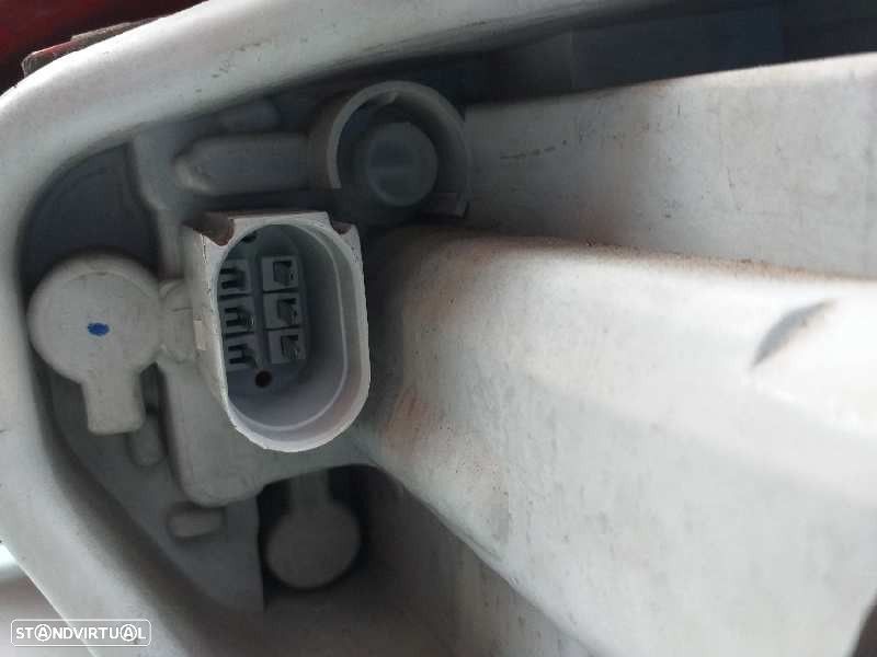 FAROLIM TRASEIRO ESQUERDO SEAT IBIZA IV 2008 -6J4945095B - 1