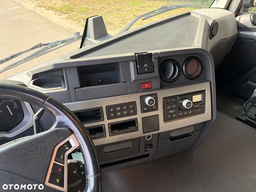 Renault T480 * 13 L * 2 Zbiorniki * - 10