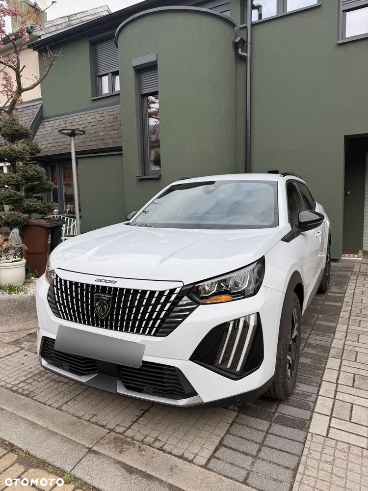 Peugeot 2008 PureTech 130 Allure S&S EAT8 - 1