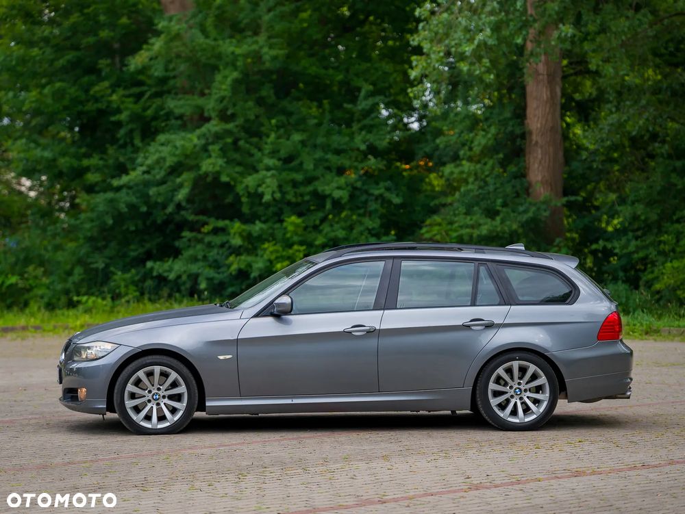BMW Seria 3 320i Edition Exclusive - 6