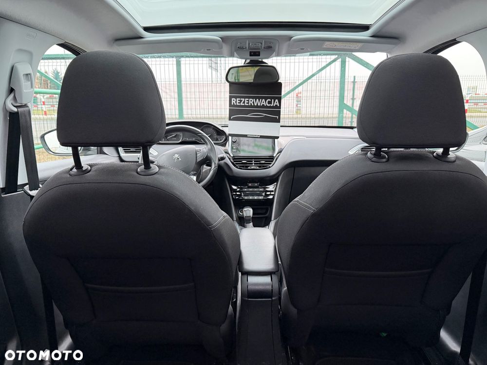 Peugeot 208 PureTech 82 Start & Stop Allure - 25