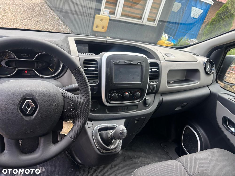 Renault Trafic LONG - 16