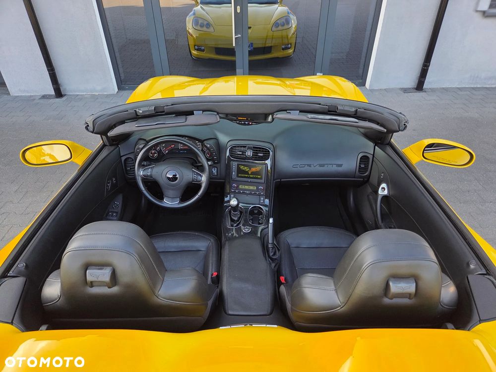 Chevrolet Corvette - 9