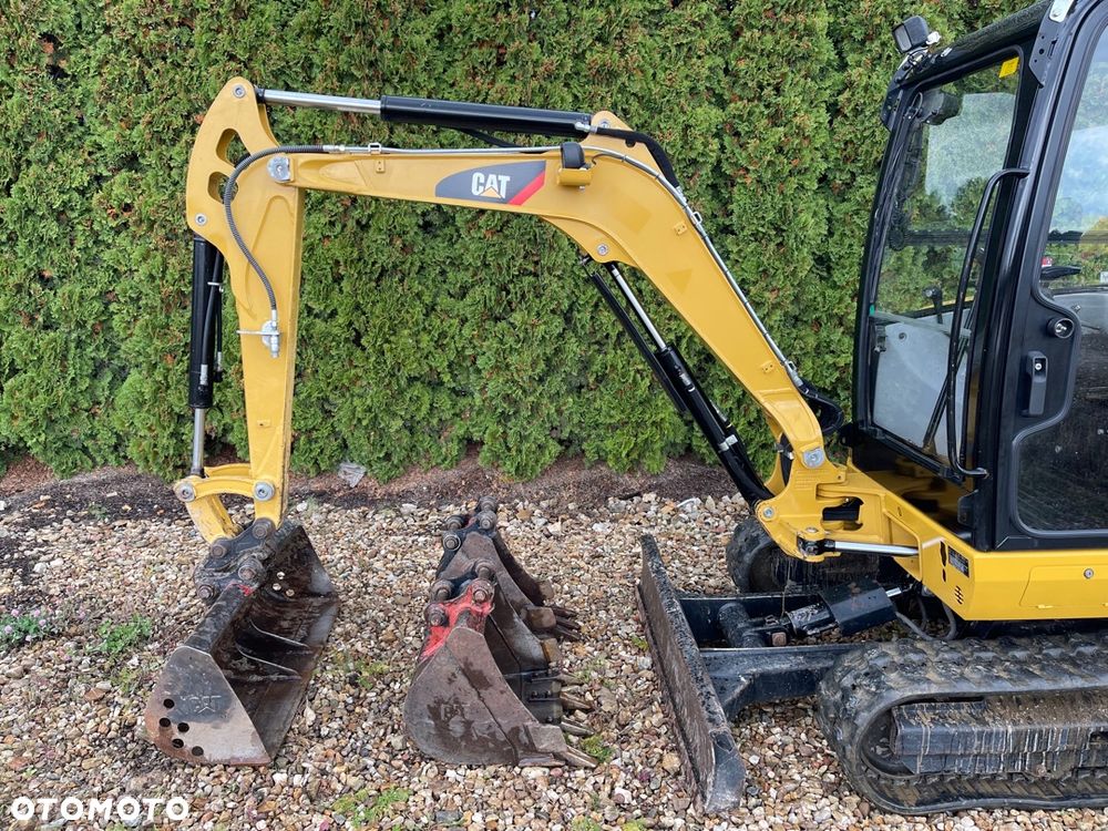 Caterpillar 302.7D CR - 4