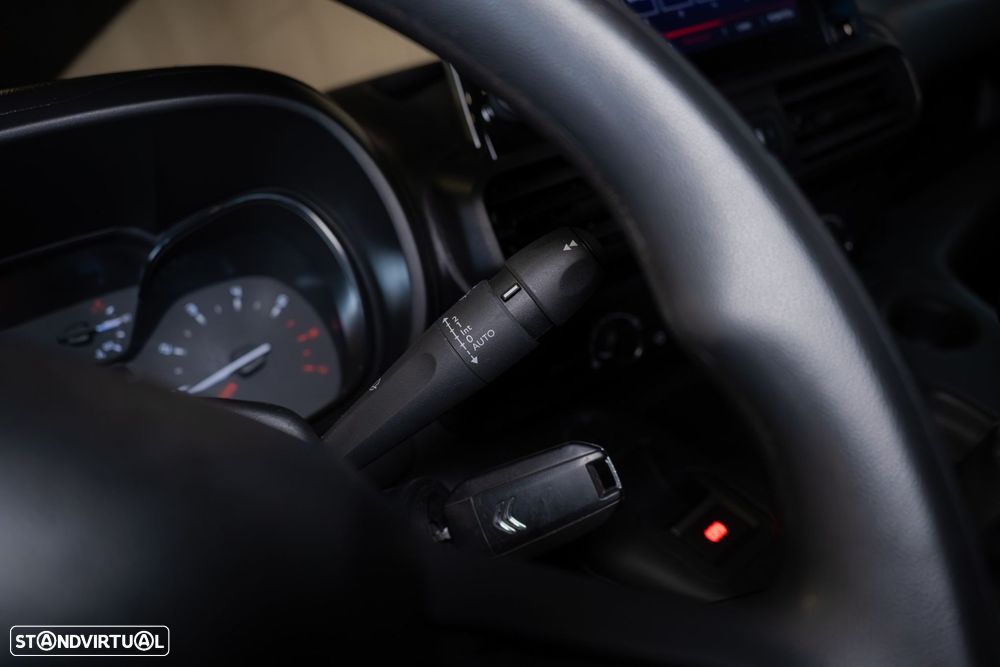 Citroën Berlingo 1.2 PureTech M Feel - 25