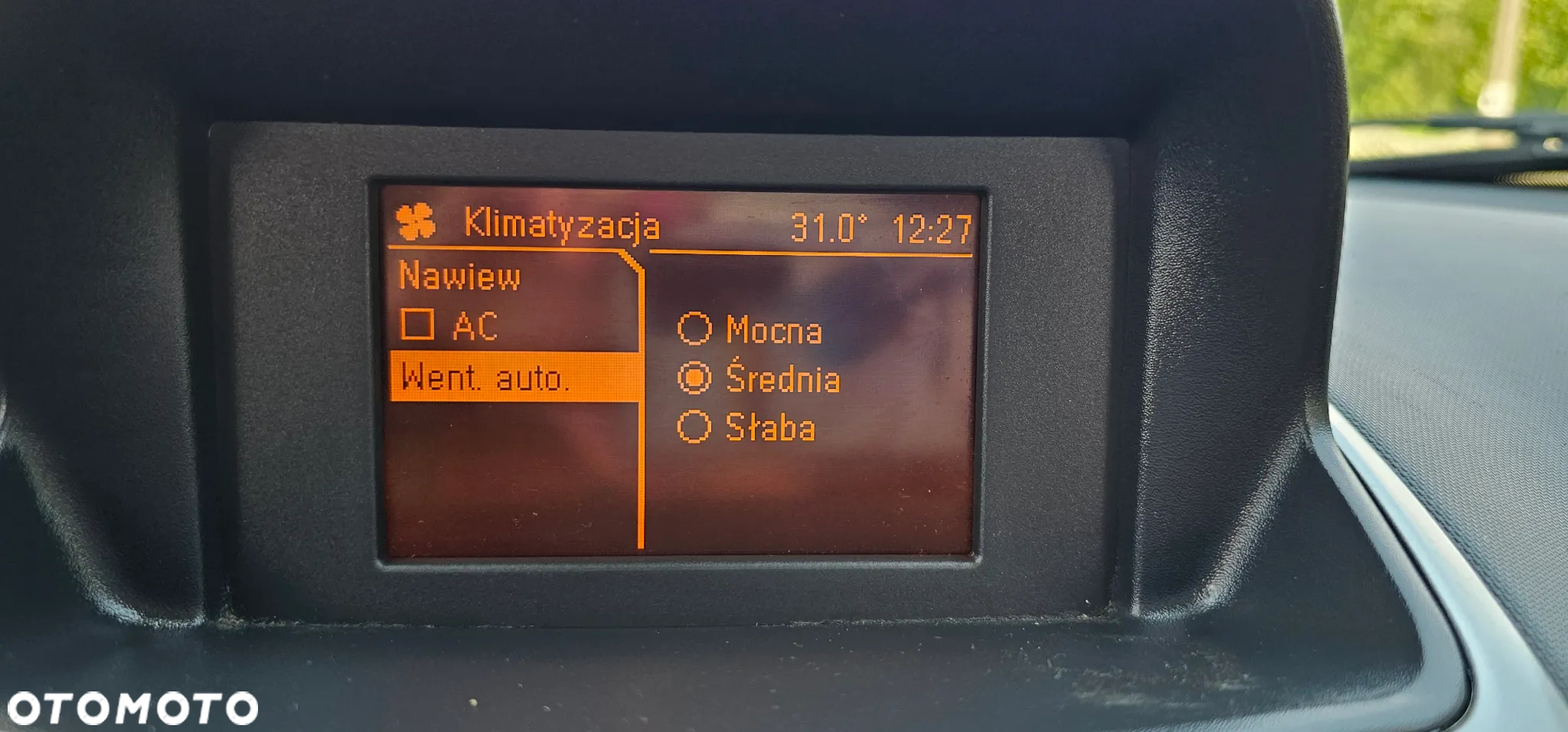 Opel Corsa 1.4 16V 150 Jahre - 20