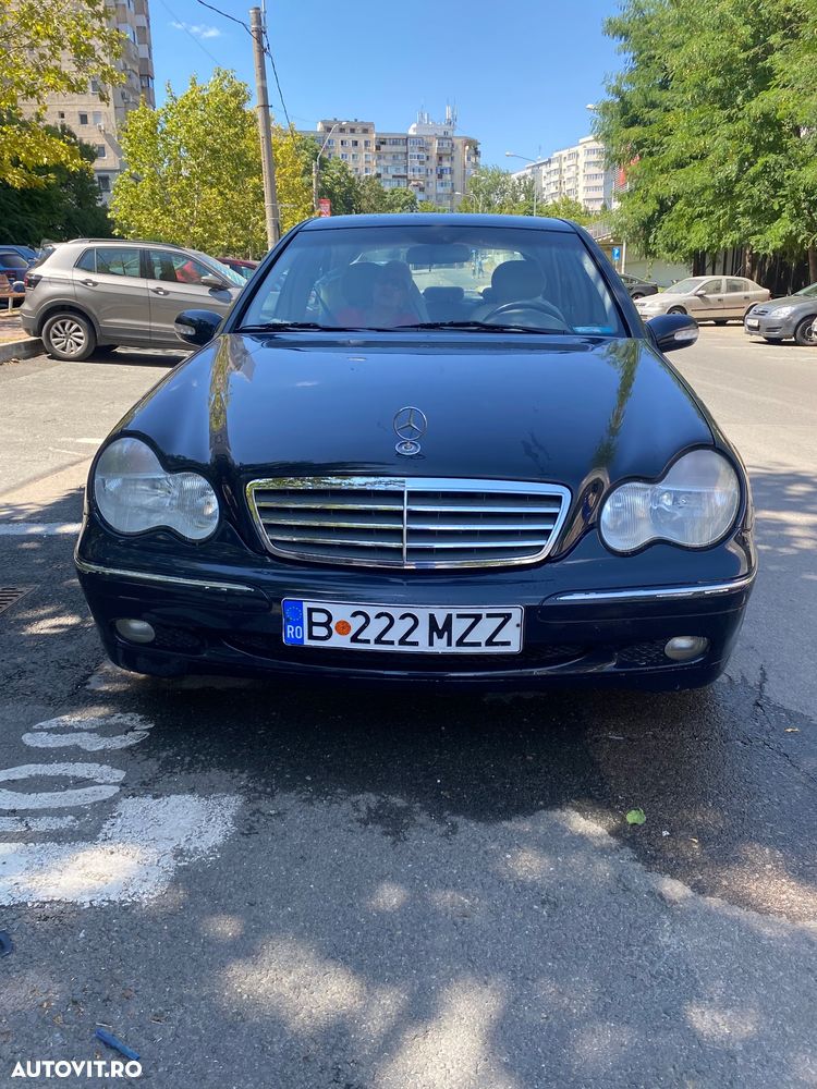 Mercedes-Benz C - 13