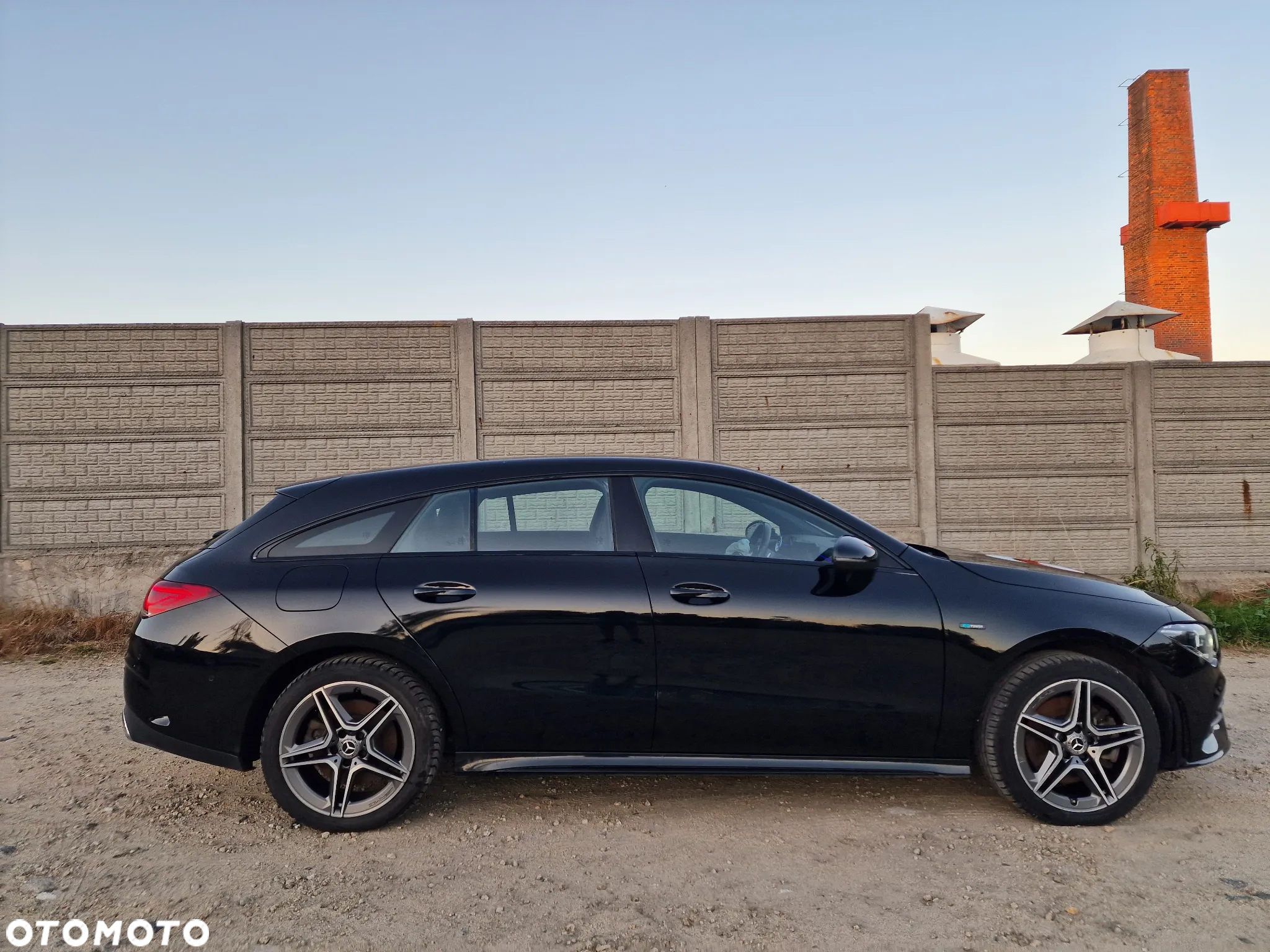 Mercedes-Benz CLA 250 e Shooting Brake 8G-DCT AMG Line - 5