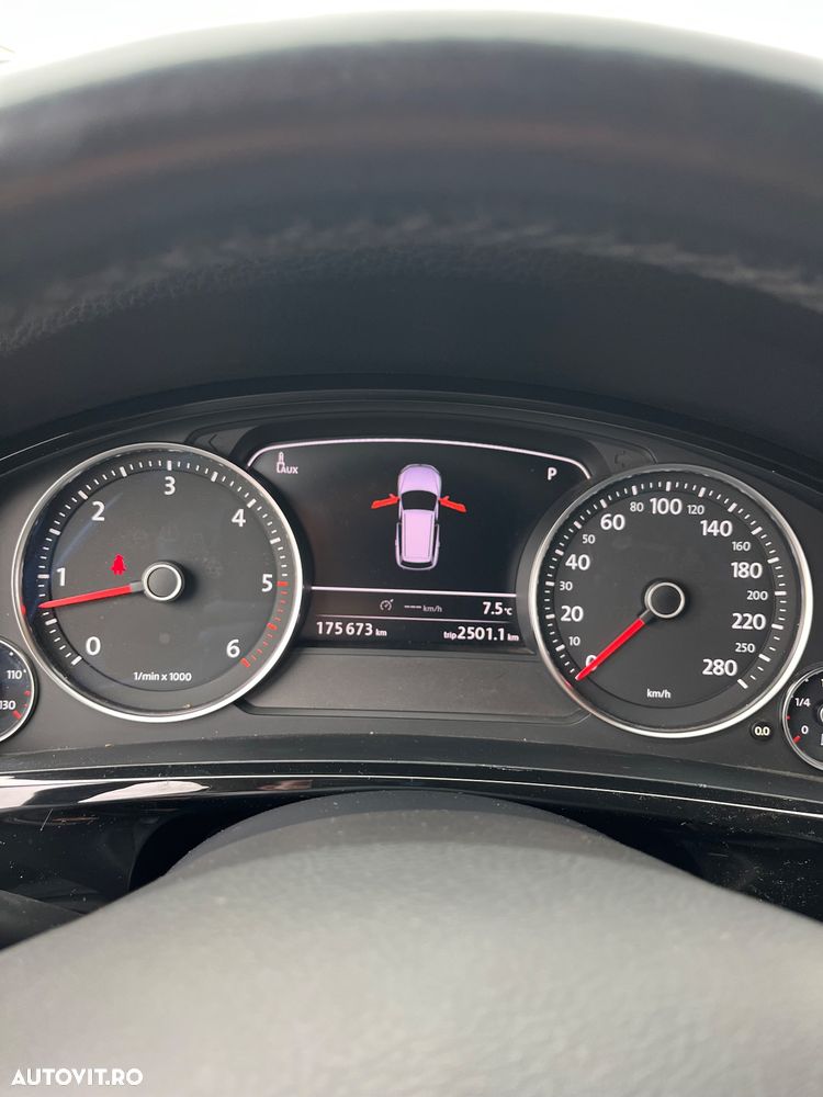 Volkswagen Touareg - 9