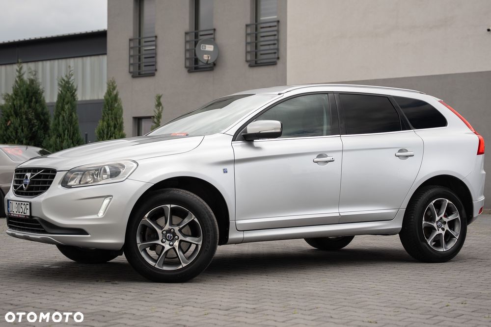 Volvo XC 60 D3 Drive-E Ocean Race - 9