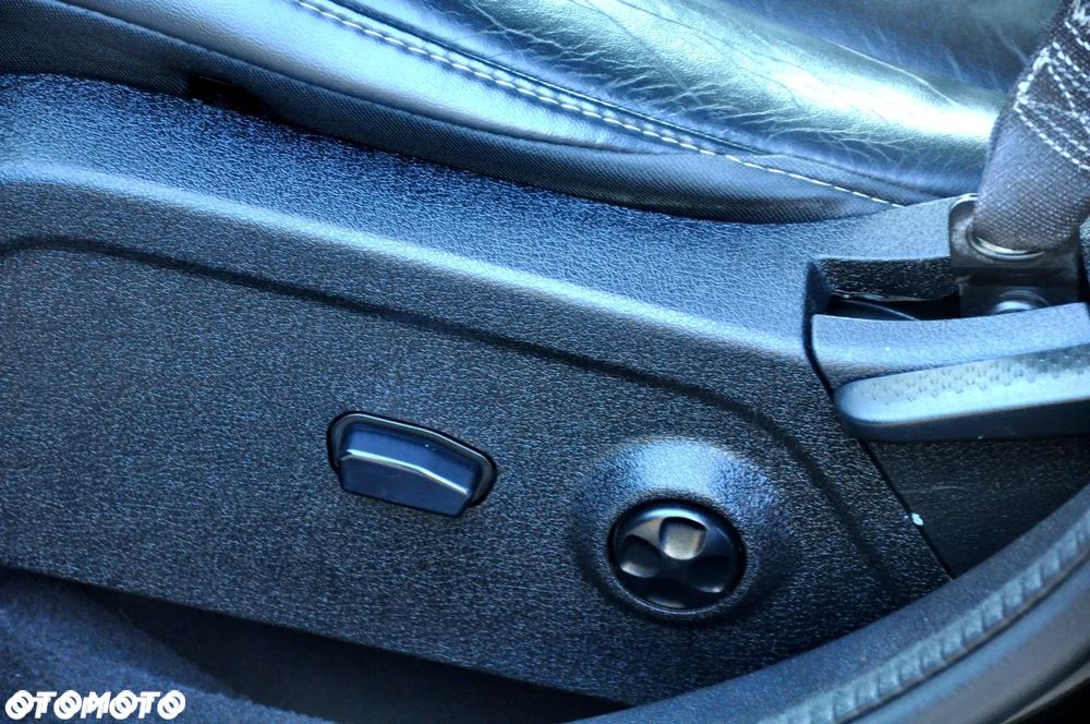 Fiat Freemont 2.0 Multijet Lounge AWD - 36