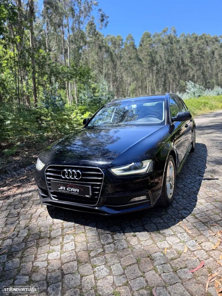 Audi A4 Avant 2.0 TDI Business Line Sport - 2