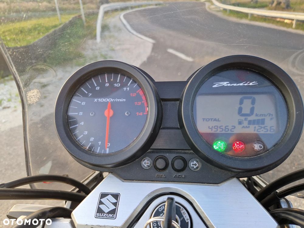 Suzuki Bandit - 17