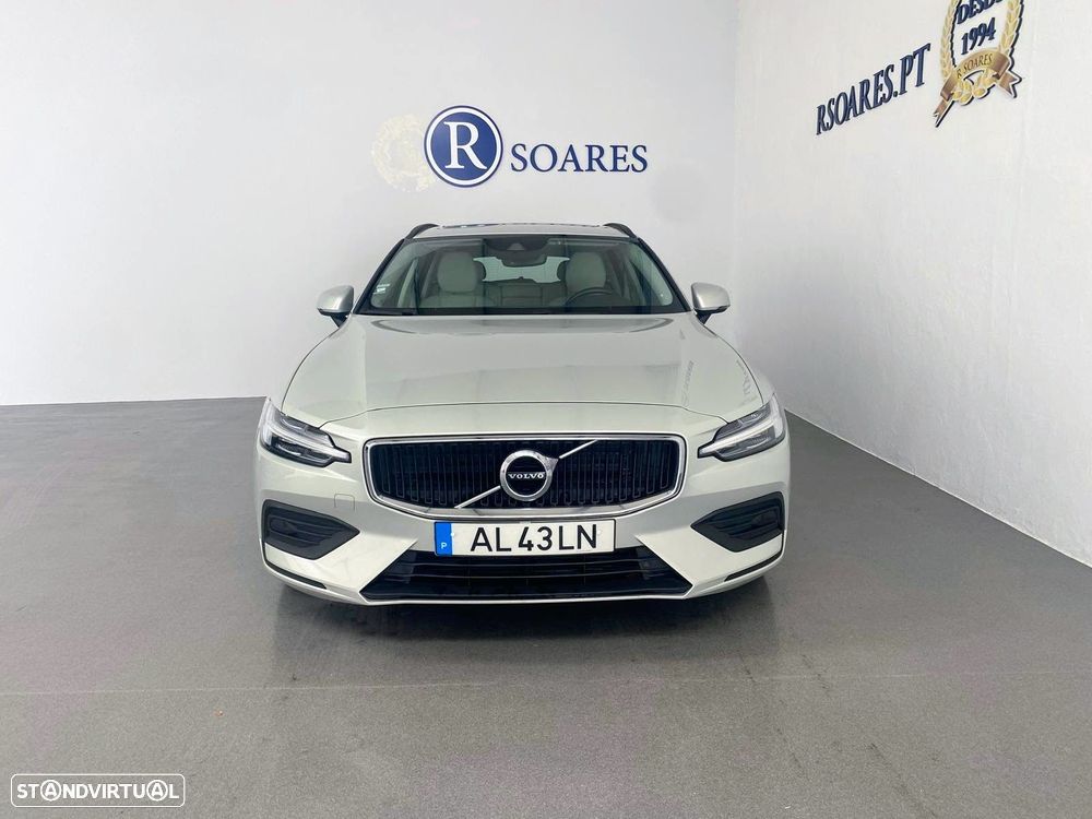 Volvo V60 2.0 B4 Momentum Geartronic - 2