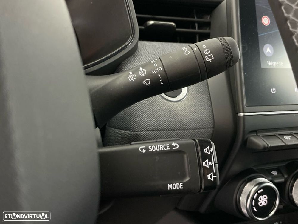 Renault Clio 1.0 TCe Techno - 17