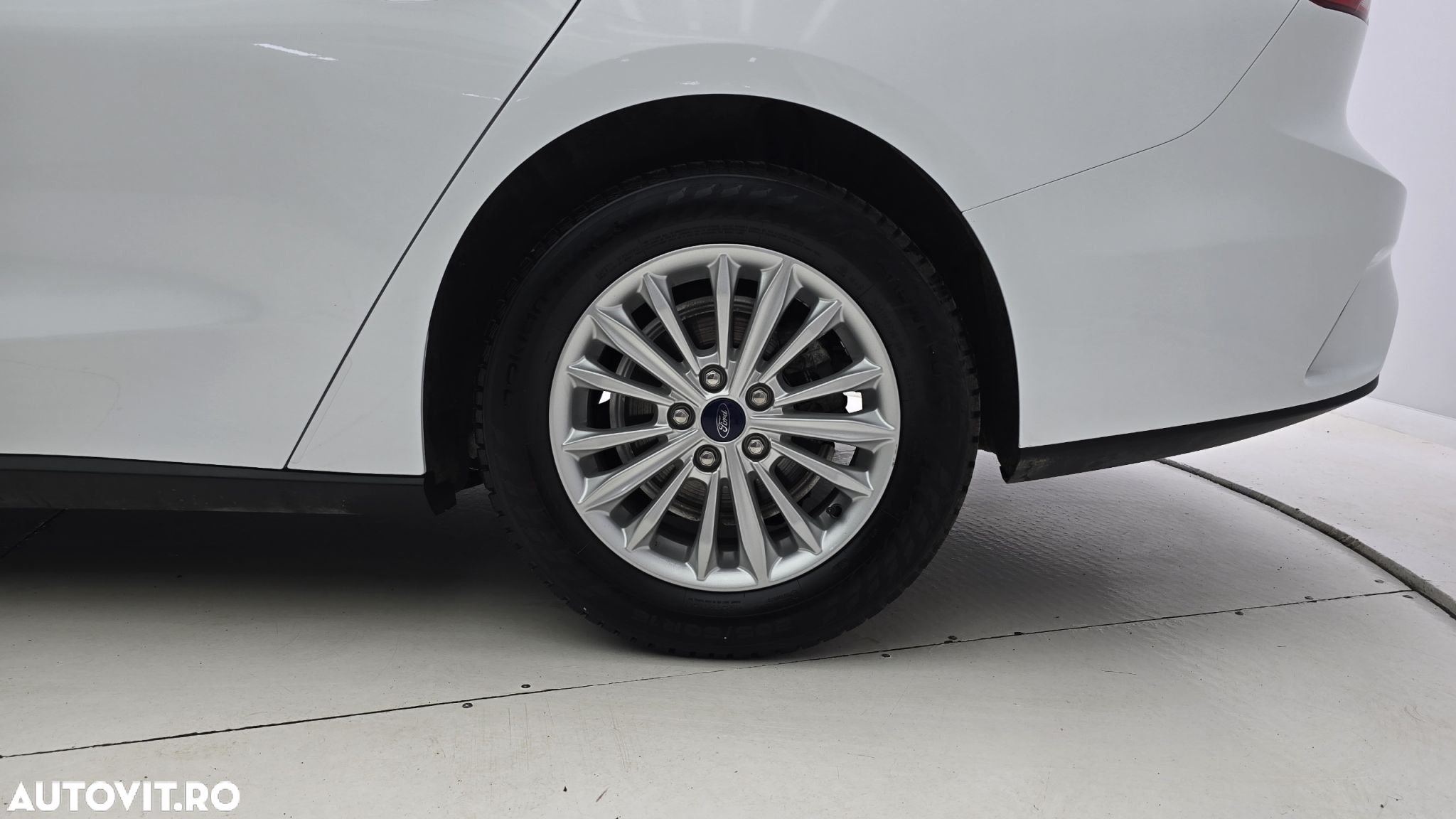 Ford Focus 1.5 EcoBlue Titanium - 22