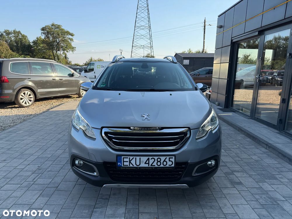 Peugeot 2008 1.2 Pure Tech Allure S&S - 19