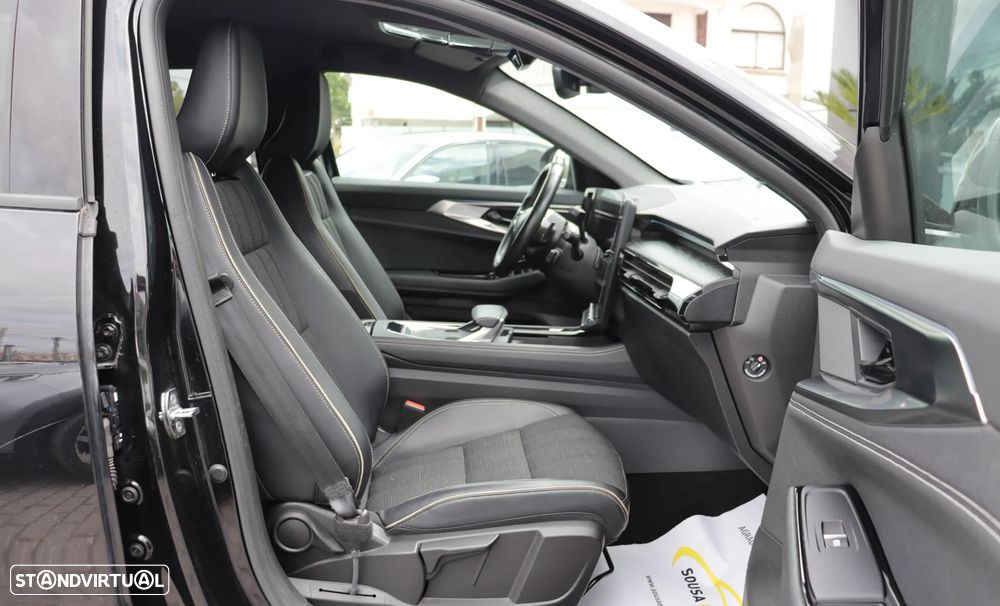 Renault Austral 1.3 Mild Hybrid Iconic Auto - 13