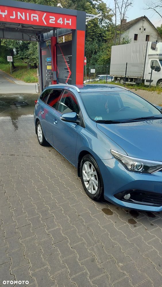 Toyota Auris 1.6 Active - 6