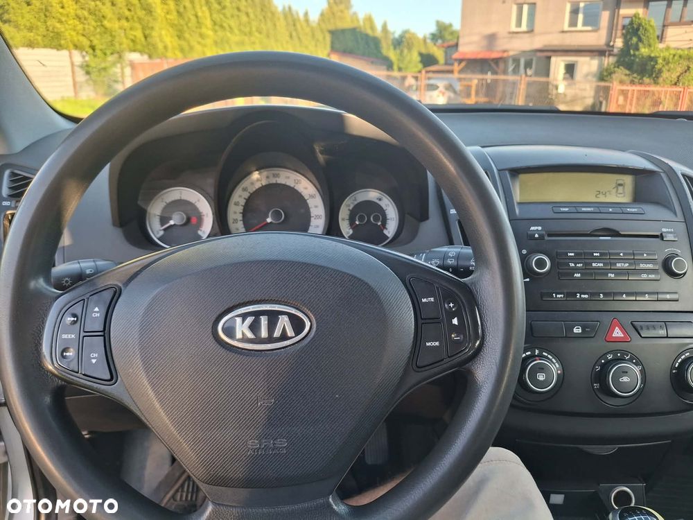 Kia Ceed - 19