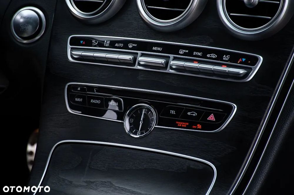 Mercedes-Benz Klasa C 400 4Matic 7G-TRONIC AMG Line - 21