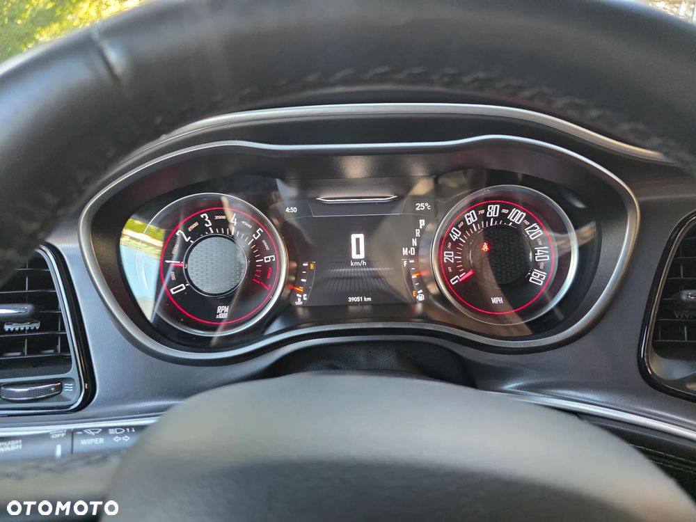 Dodge Challenger 3.6 SXT Plus - 5