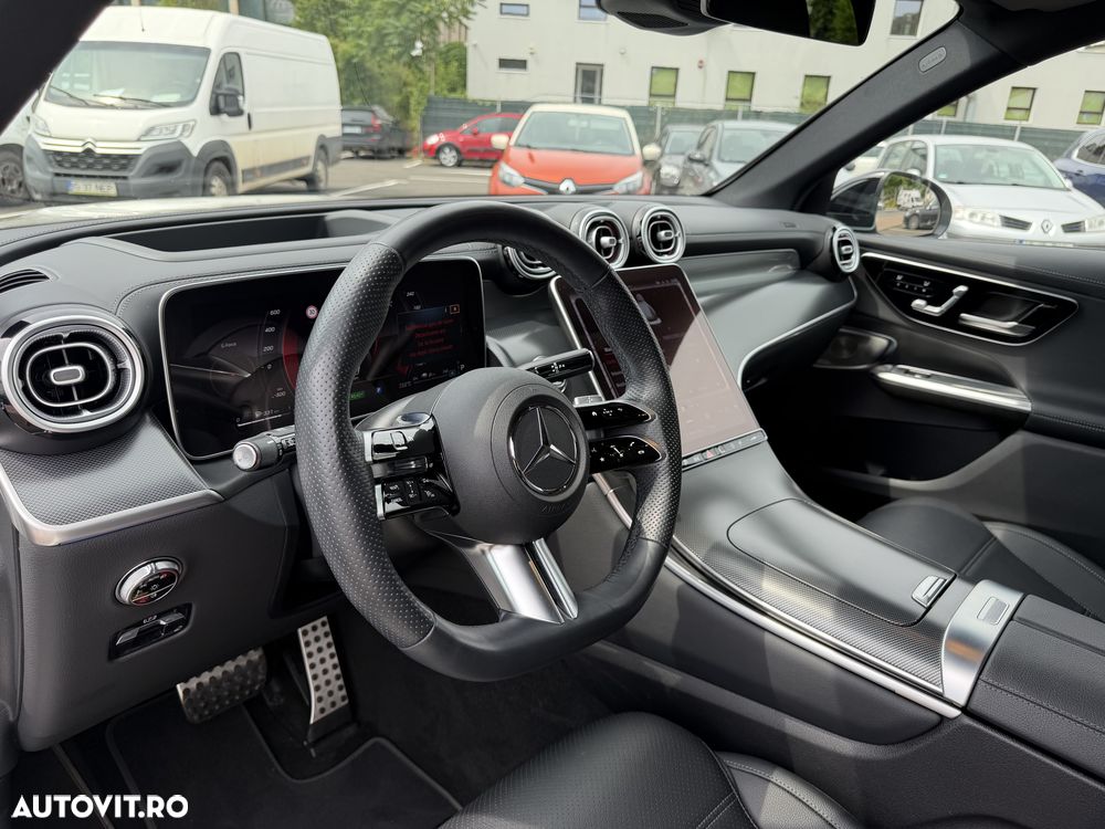 Mercedes-Benz GLC 300 e 4MATIC PHEV - 9