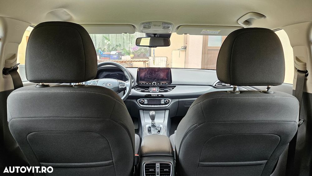 Hyundai i30 1.5 T-GDI 160CP MHEV 5DR M/T Exclusive - 14