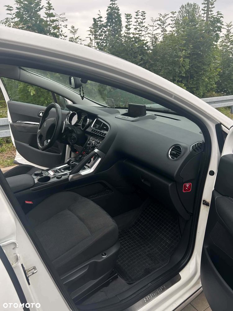 Peugeot 3008 - 8