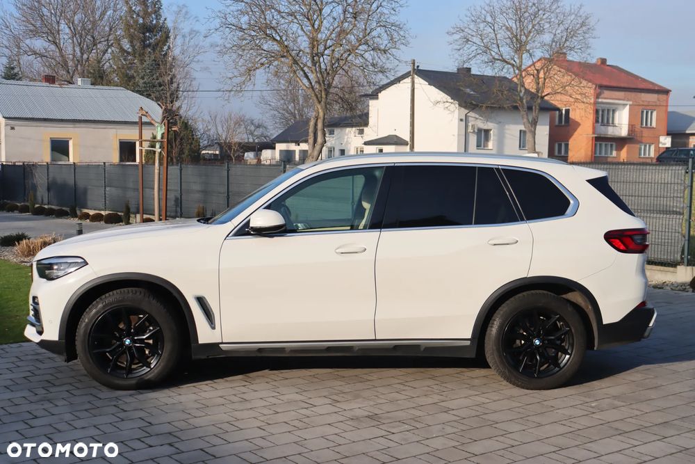 BMW X5 xDrive40i - 8