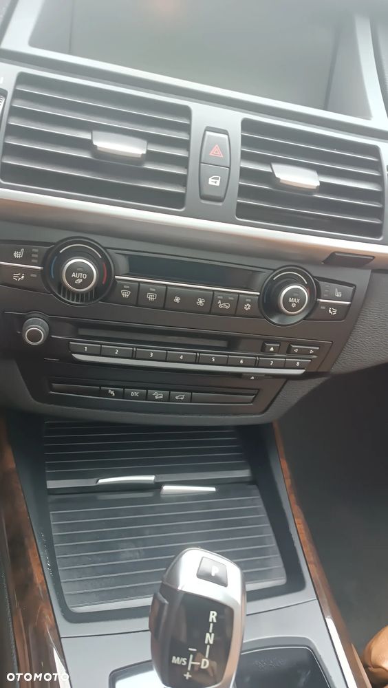 BMW X5 3.0sd xDrive - 25