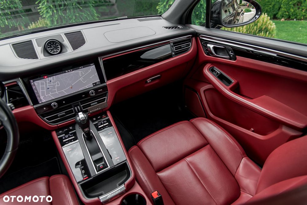 Porsche Macan GTS PDK - 31
