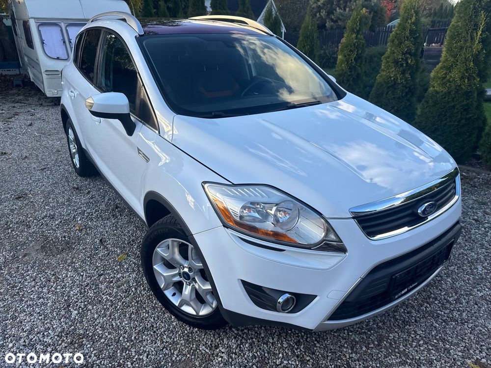 Ford Kuga 2.0 TDCi Titanium FWD - 12