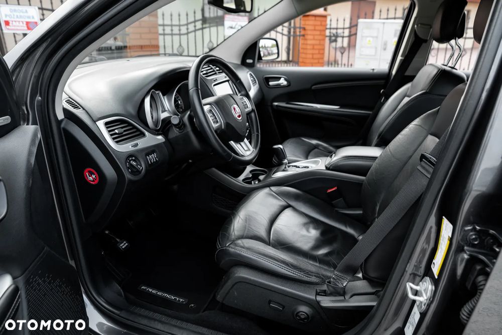 Fiat Freemont 2.0 Multijet Black Code AWD - 18