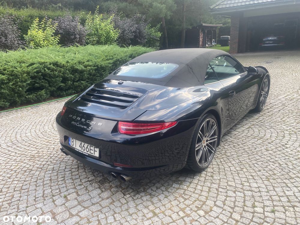 Porsche 911 Carrera S PDK 50 Jahre - 4
