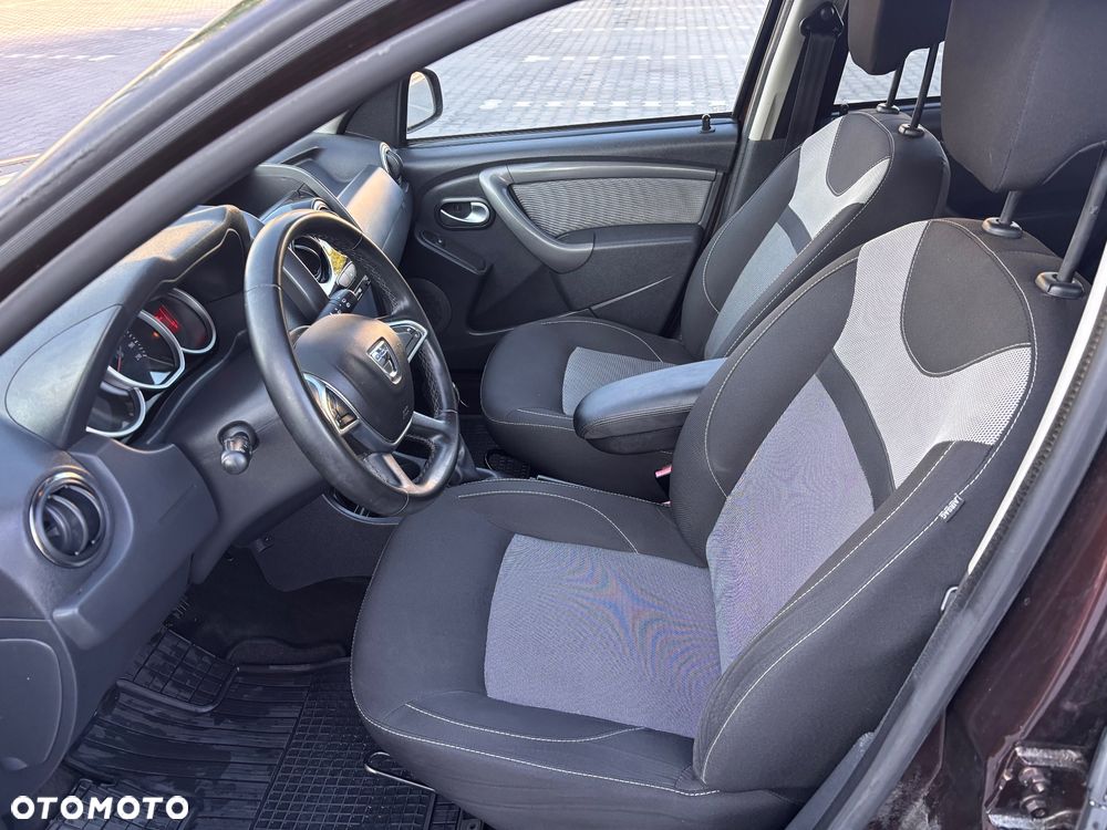 Dacia Duster 1.2 TCe Laureate S&S EU6 - 16