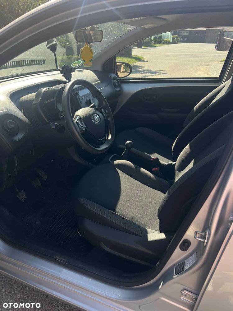 Toyota Aygo x-business - 7