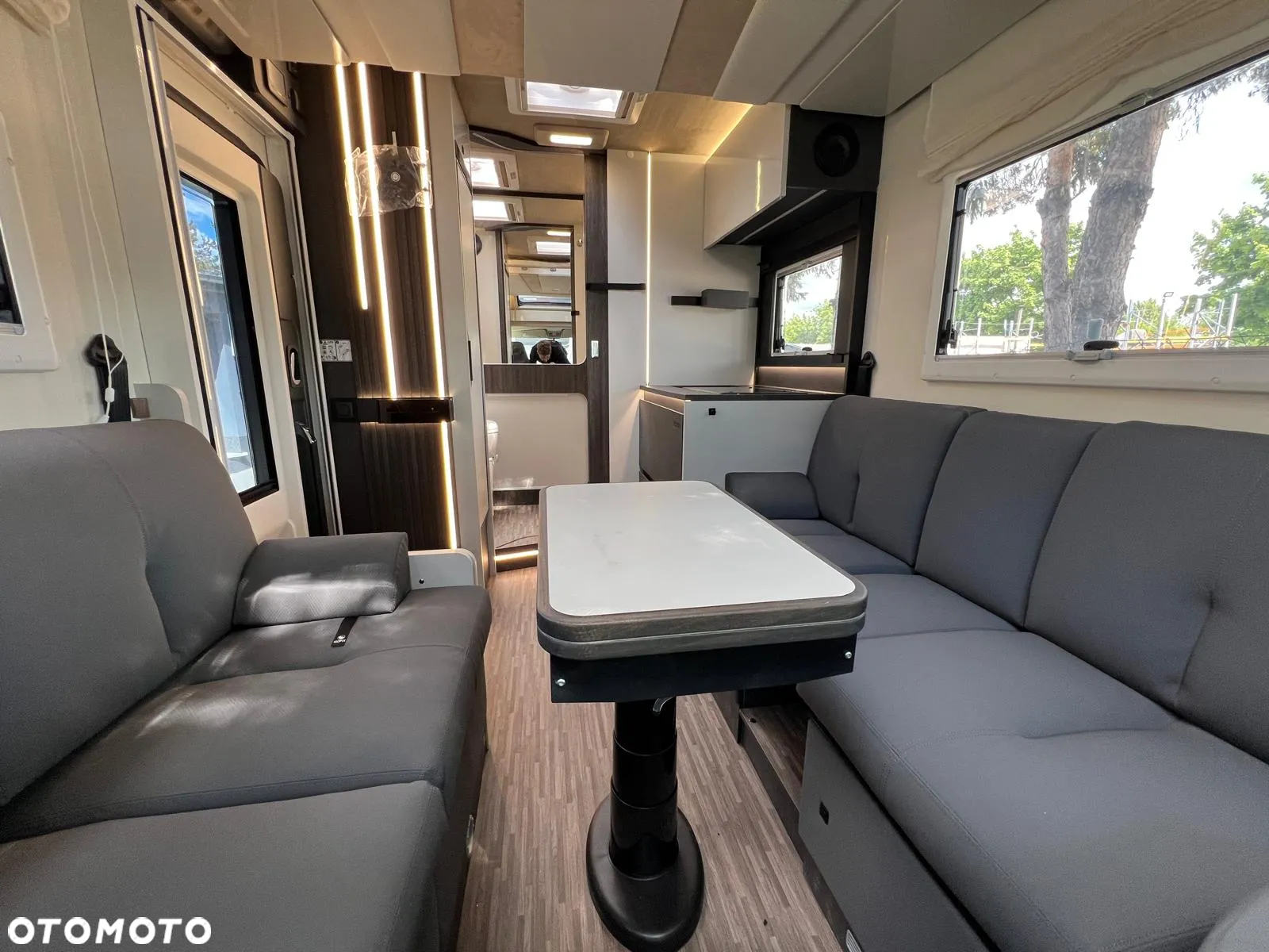 Mobilvetta Kea Kompakt 55 - Długość 6,36m  140 KM automat waga: 2650kg - 18