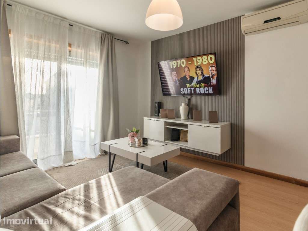 Apartamento a 2 Minutos da Praia com Duas Garagens - Sao Pedro , Fi... - Grande imagem: 2/31