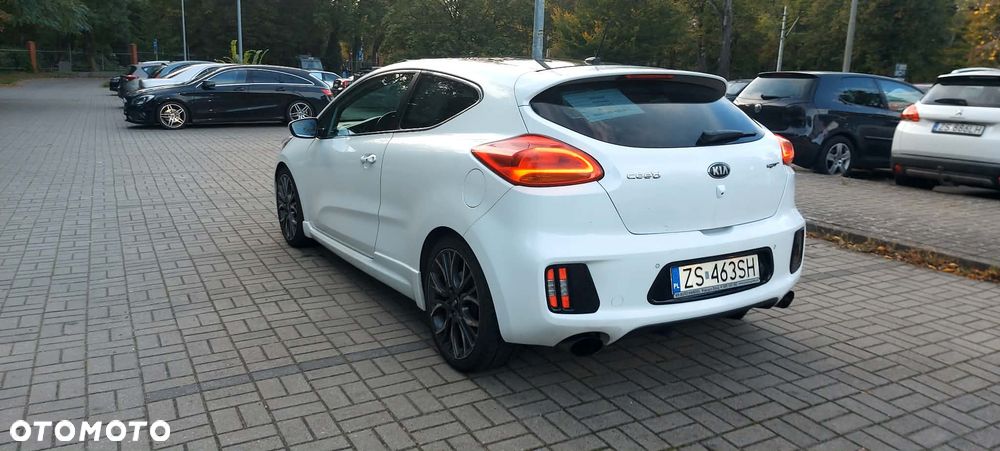 Kia Ceed 1.6 T-GDI GT XL - 9