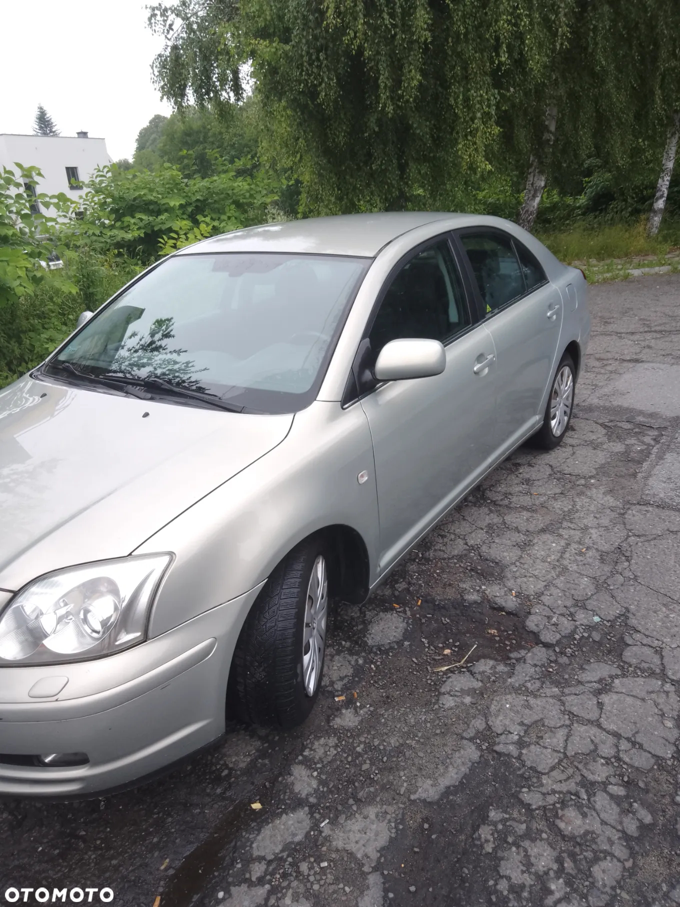 Toyota Avensis 1.8 VVT-i Terra - 2