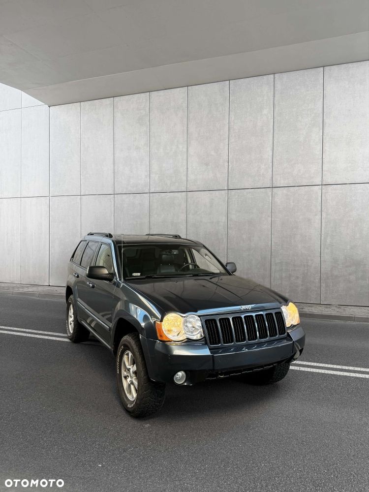 Jeep Grand Cherokee - 1