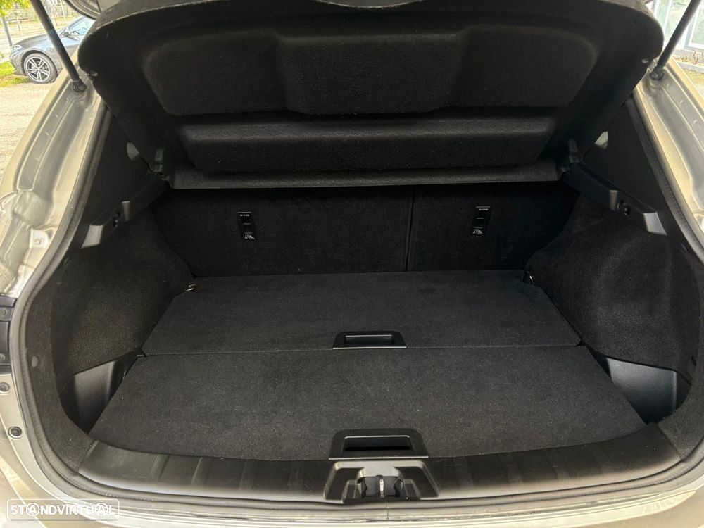 Nissan Qashqai 1.5 dCi N-Connecta - 13