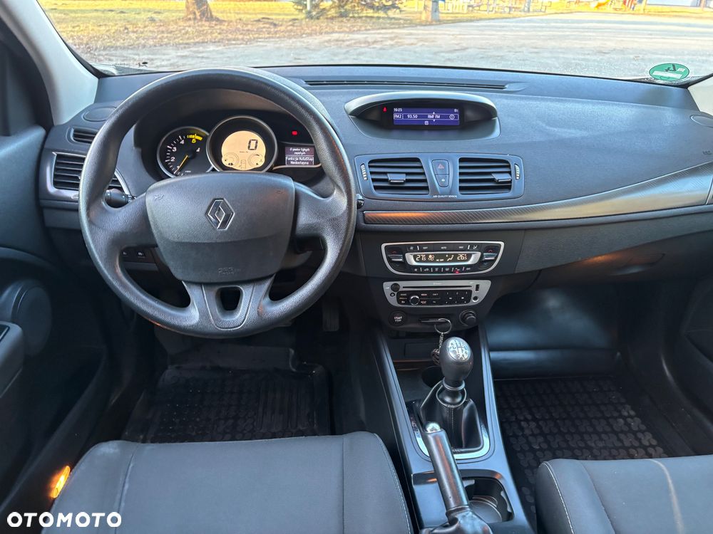 Renault Megane 1.5 dCi Color Edition - 11