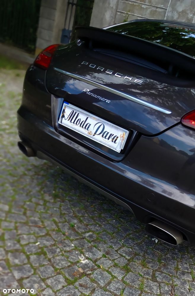 Porsche Panamera 4 PDK - 8