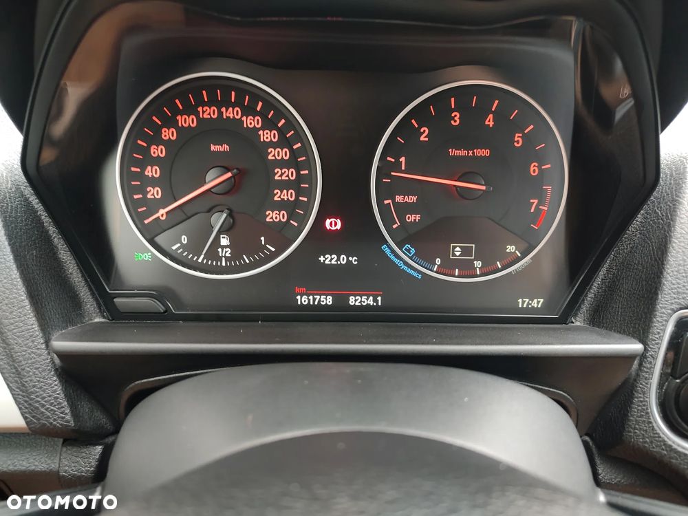 BMW Seria 1 120i Advantage - 19