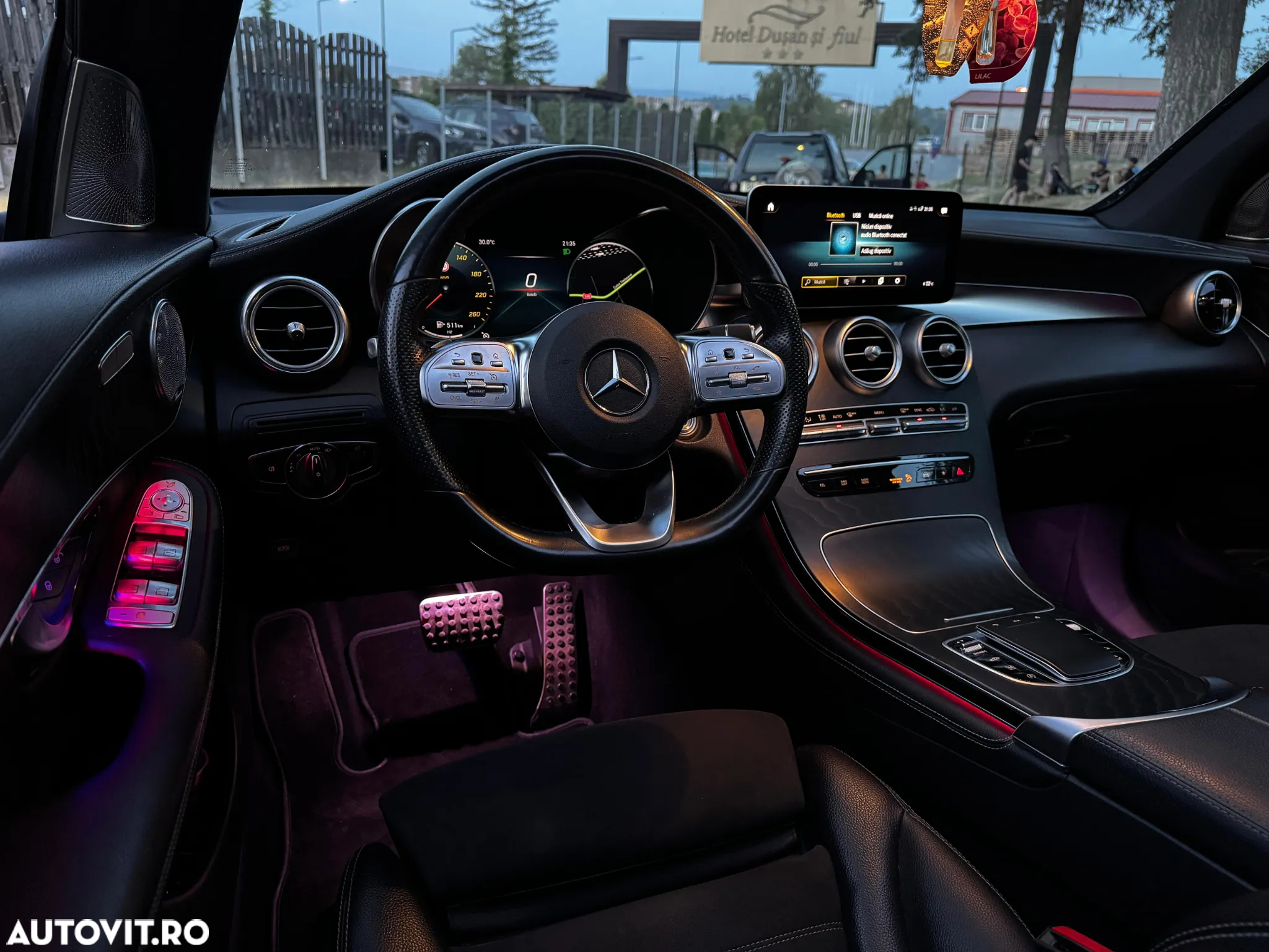 Mercedes-Benz GLC 300 d 4Matic 9G-TRONIC AMG Line Plus - 8