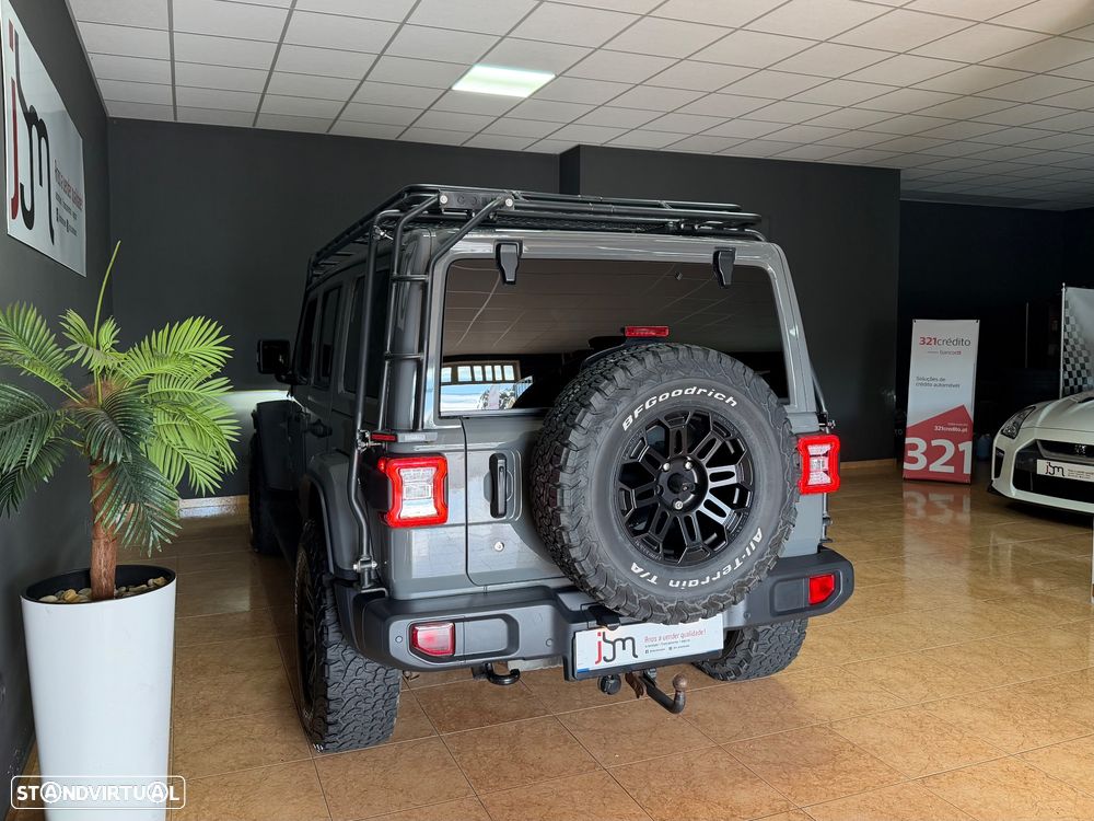 Jeep Wrangler Unlimited 2.2 CRD Sahara AT - 20