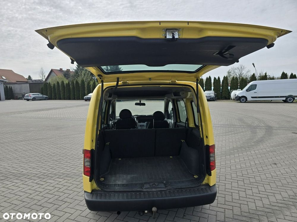 Opel Combo - 17