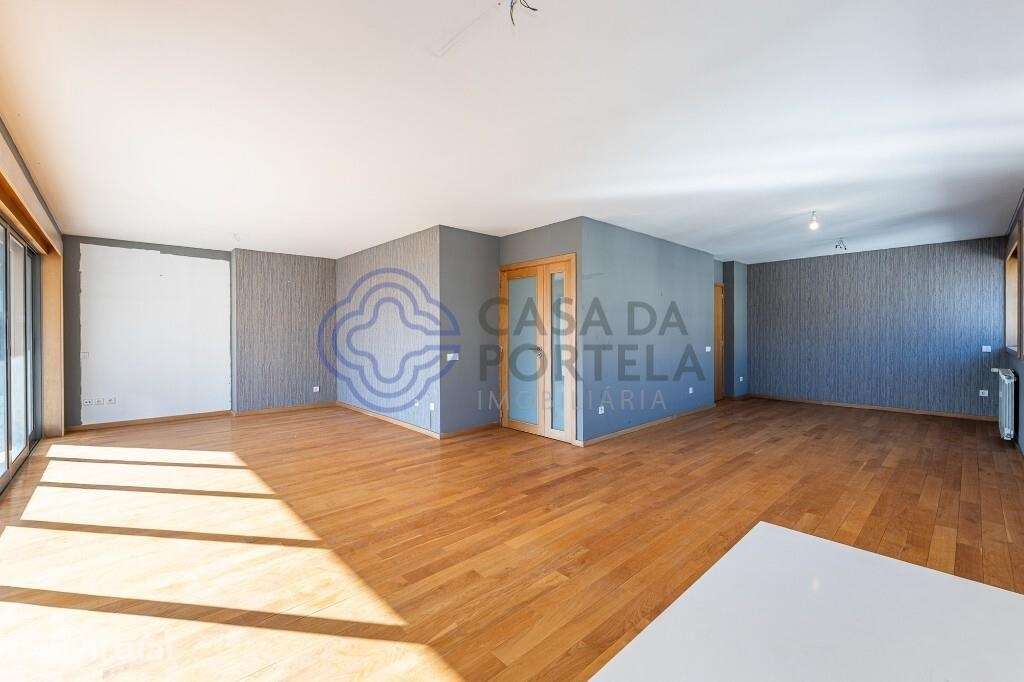 T4+1 Duplex em Matosinhos Sul - Grande imagem: 4/38
